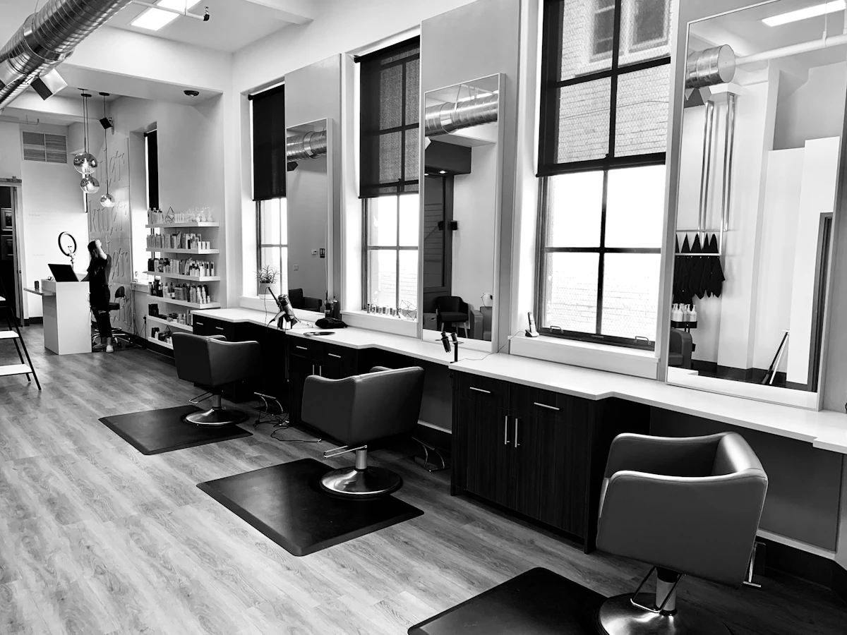 Salon de beauté à Tanger — coiffure soins manucure